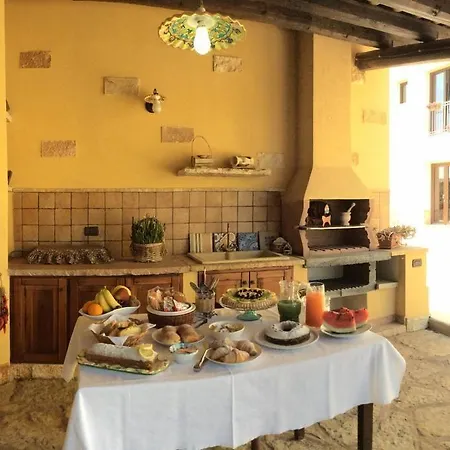 Siciliantica Bed & Breakfast Rilievo