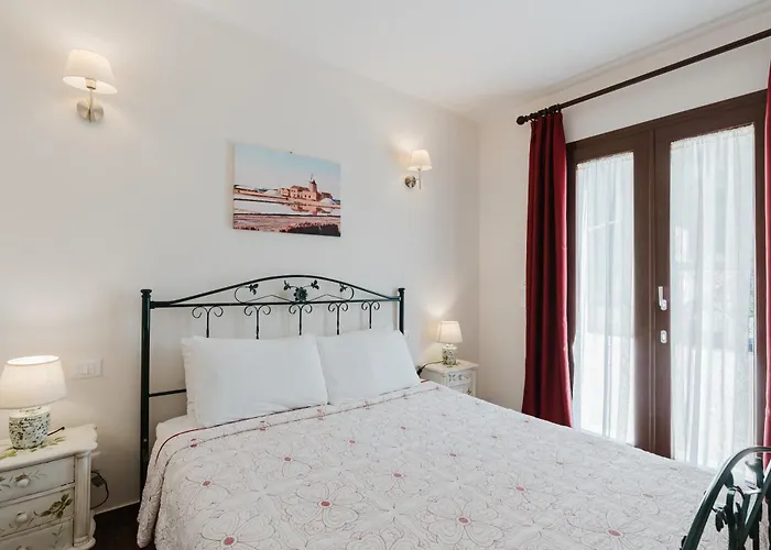 Siciliantica 招待所 里里耶沃